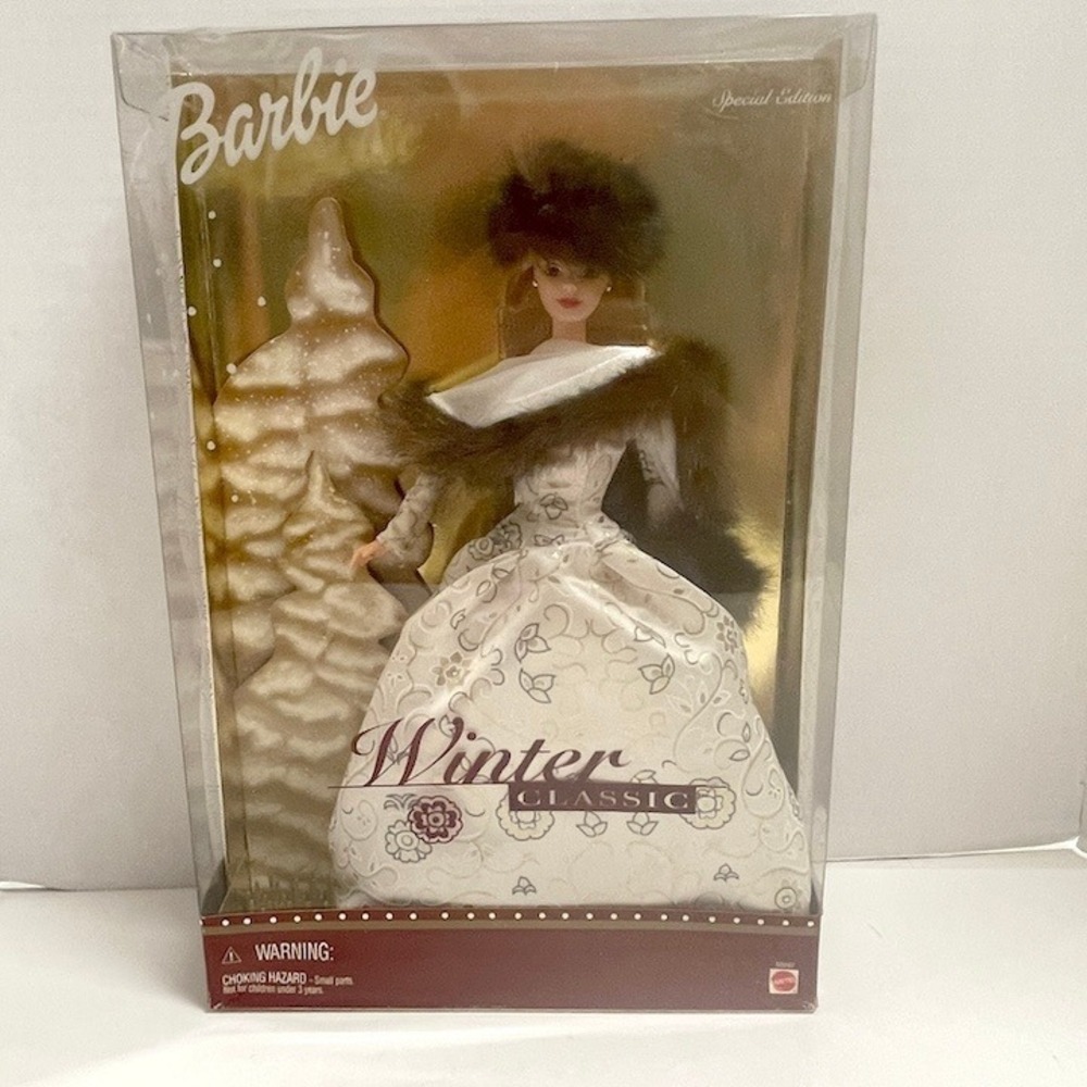 2001 Winter Classic Special Edition Barbie Doll #50247 Blonde